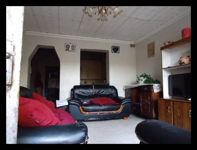 3 BEDROOM HOUSE FOR SALE IN ILITHA PARK